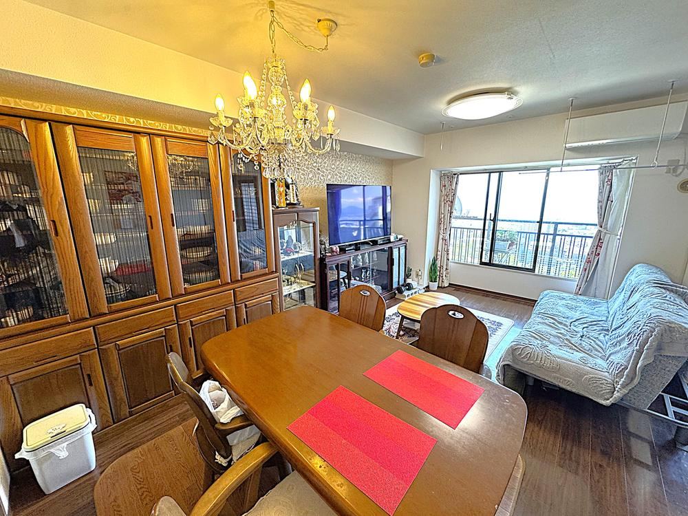 4LDK apartment in Nishi Ward, Hiroshima - Photo 1