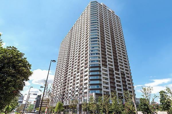 2LDK apartment in Koto Ward, Tokyo - Photo 1