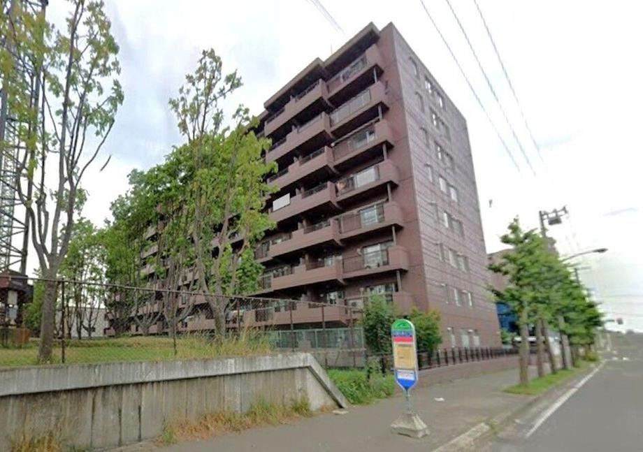 3LDK apartment in Shiroishi Ward, Sapporo, Hokkaido - Photo 1