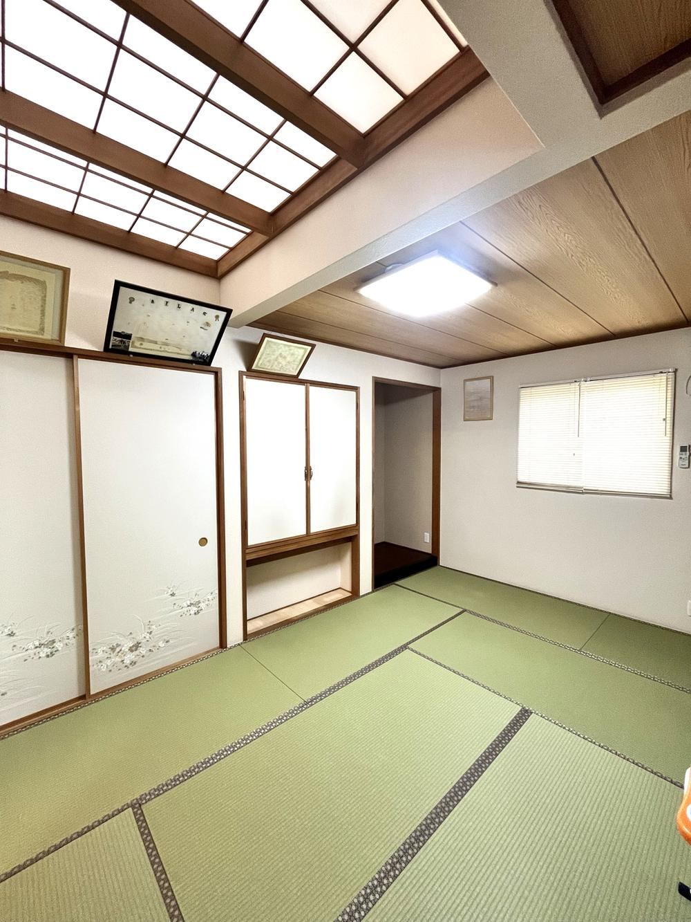4LDK+S house in Yoshikawa, Saitama - Photo 1
