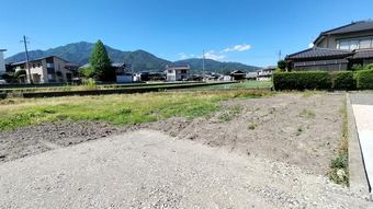 plot of land in Iida
