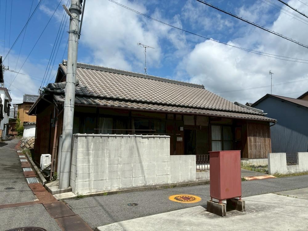 5DK house in Awaji, Hyogo - Photo 1