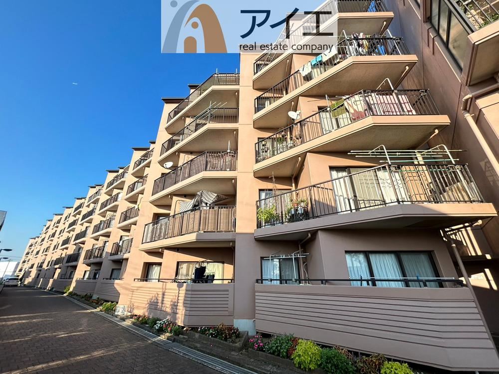 3LDK apartment in Funabashi, Chiba - Photo 1
