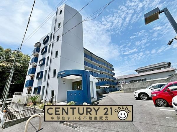 4LDK apartment in Anjo, Aichi - Photo 1