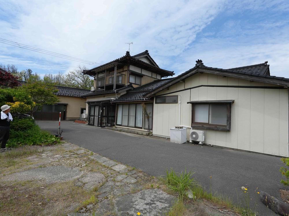 8DK+S house in Sakata, Yamagata - Photo 1