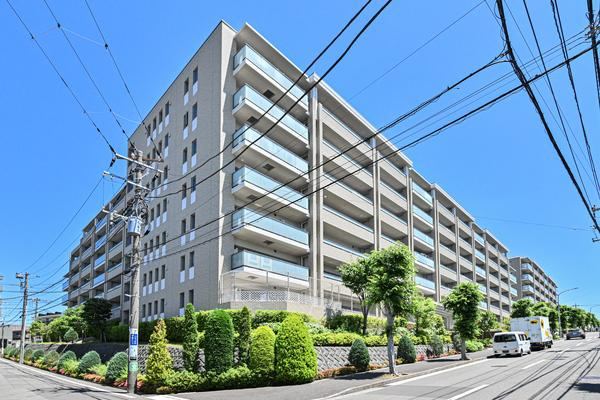 4LDK apartment in Aoba Ward, Yokohama, Kanagawa - Photo 1