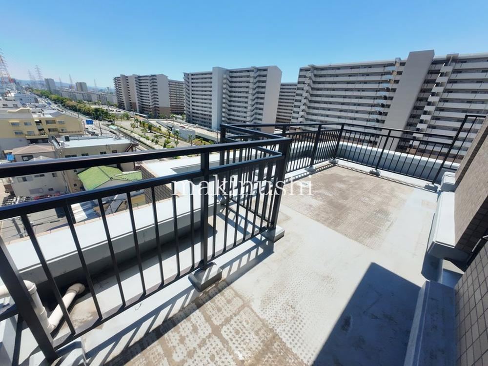 3LDK apartment in Kita Ward, Sakai, Osaka - Photo 1