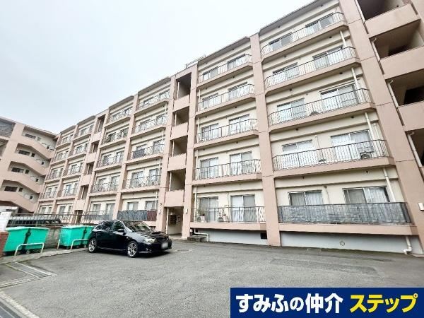 3DK apartment in Hachioji, Tokyo - Photo 1