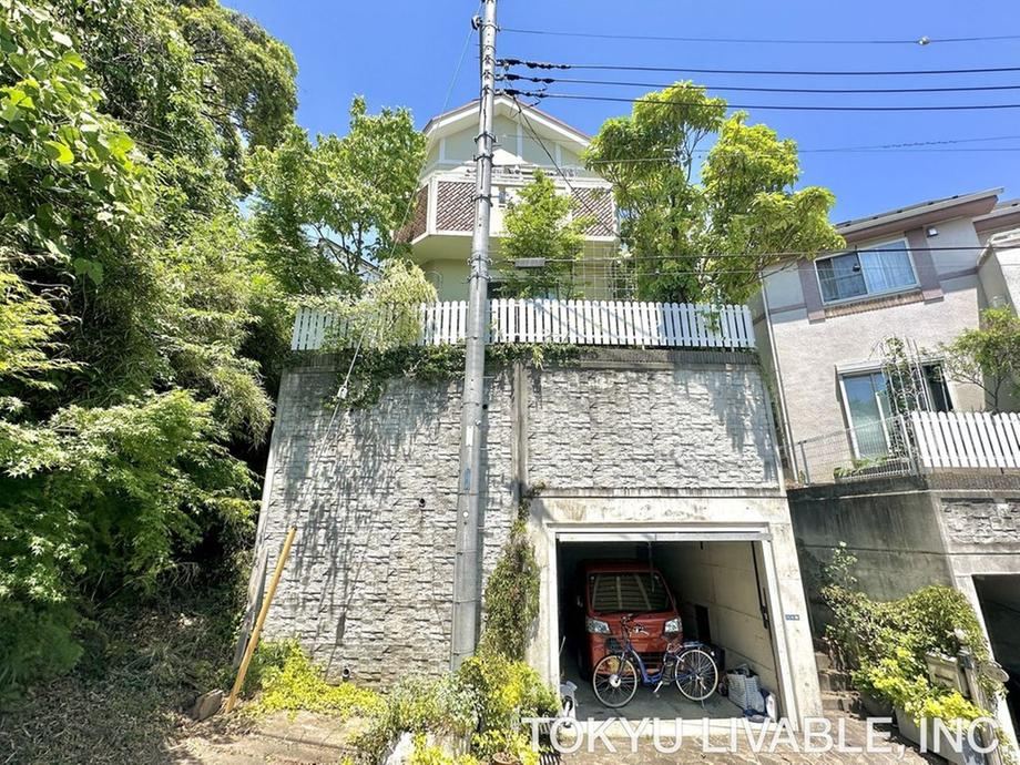 4LDK house in Asao Ward, Kawasaki, Kanagawa - Photo 1