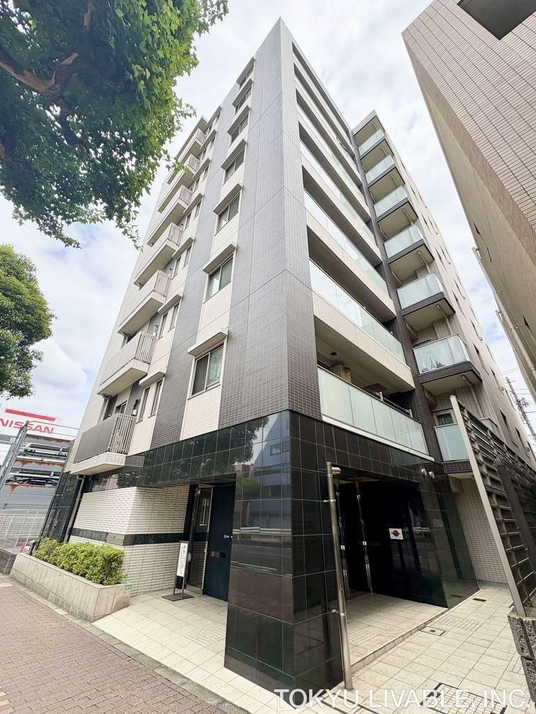 3LDK apartment in Nakano Ward, Tokyo - Photo 1