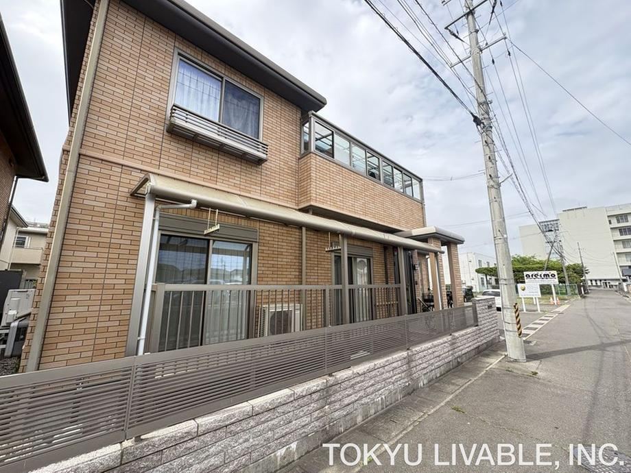 6LDK house in Tagajo, Miyagi - Photo 1