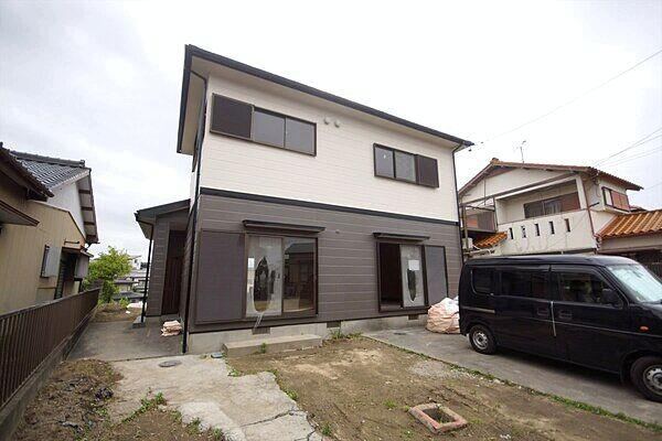 4LDK house in Okazaki, Aichi - Photo 1