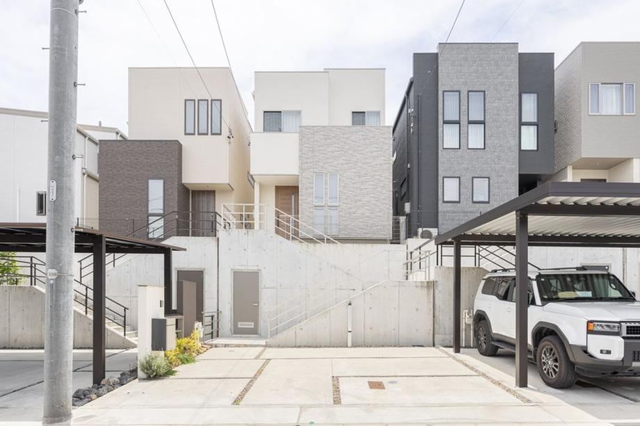 4LDK house in Obu, Aichi - Photo 1