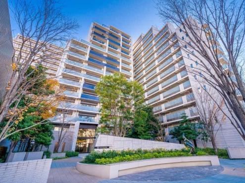 2LDK apartment in Shinagawa Ward, Tokyo - Photo 1