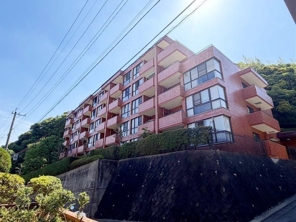 2LDK apartment in Chuo Ward, Fukuoka - Photo 1