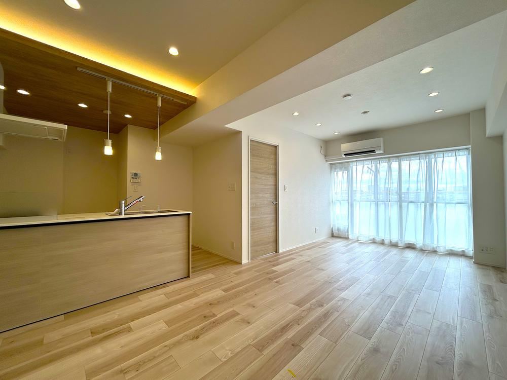 3LDK+S apartment in Kasukabe, Saitama - Photo 1