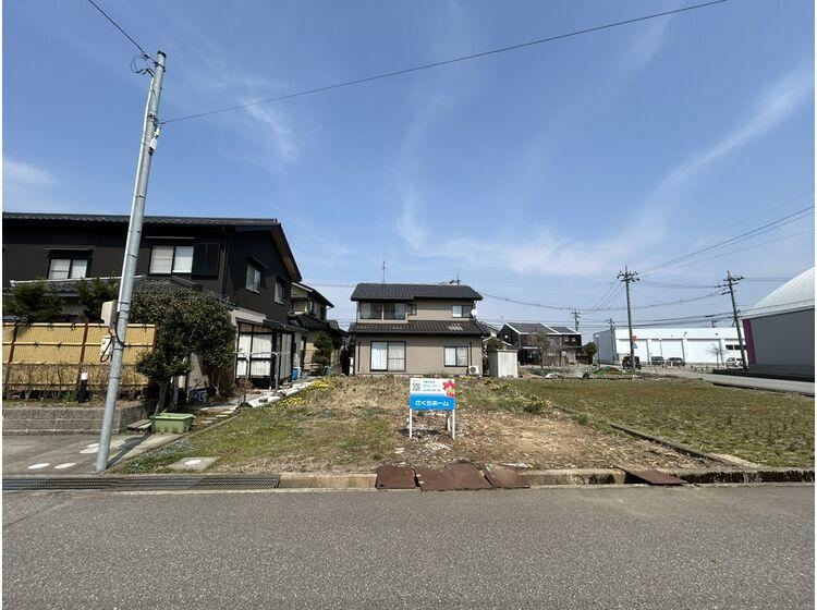 168 m² land in Nonoichi, Ishikawa - Photo 1