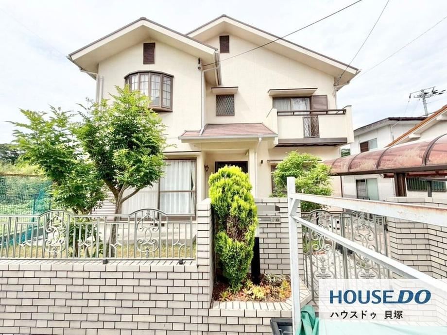 4LDK house in Kaizuka, Osaka - Photo 1