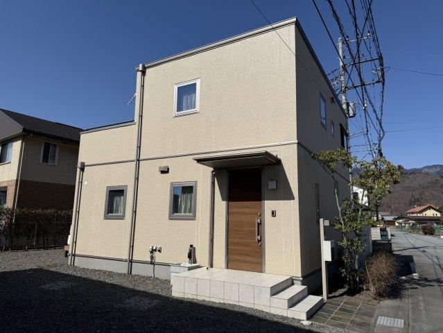 3LDK+S house in Ichikawamisato, Nishiyatsushiro District, Yamanashi - Photo 1