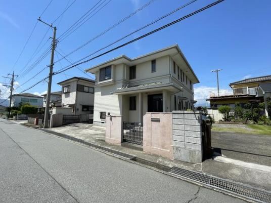 5LDK+S house in Fuefuki, Yamanashi - Photo 1