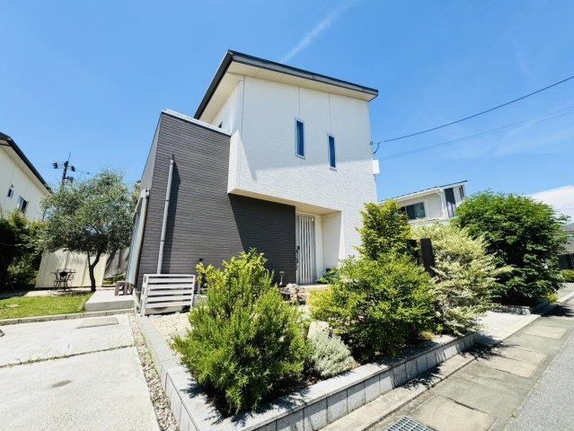 4LDK house in Kofu, Yamanashi - Photo 1