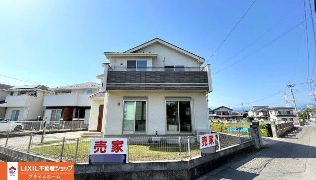4LDK house in Kai, Yamanashi - Photo 1