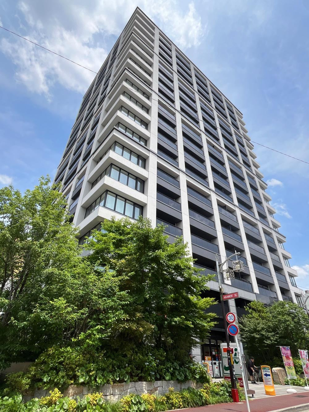 2LDK apartment in Naka Ward, Nagoya, Aichi - Photo 1