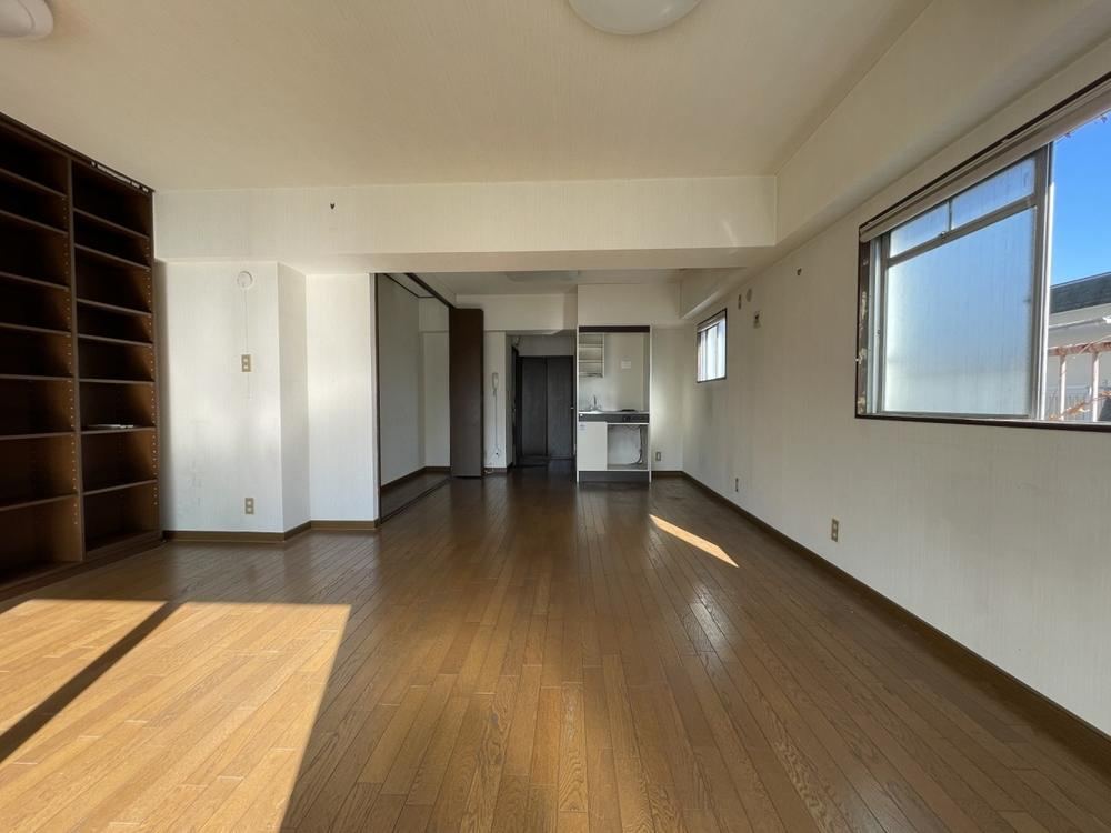 studio apartment in Musashino, Tokyo - Photo 1