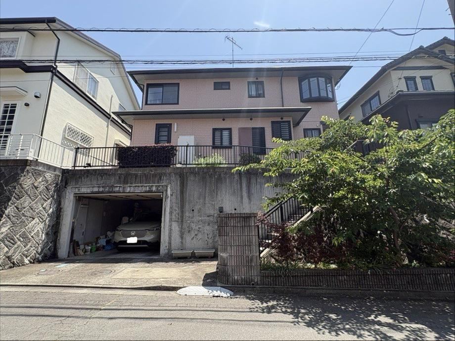 4LDK house in Hadano, Kanagawa - Photo 1