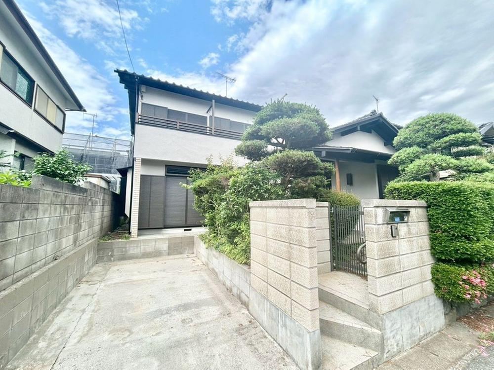 4LDK house in Wakaba Ward, Chiba - Photo 1