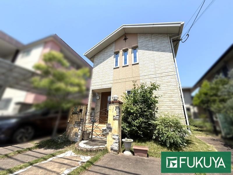 4LDK+S house in Sawara Ward, Fukuoka - Photo 1
