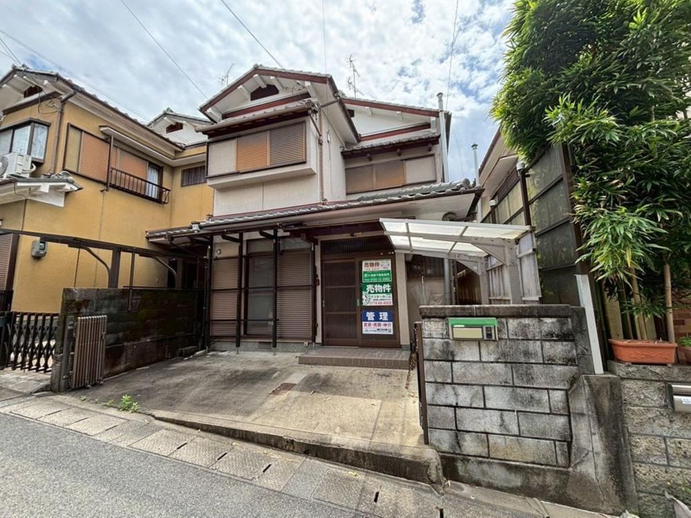 5DK house in Uji, Kyoto - Photo 1