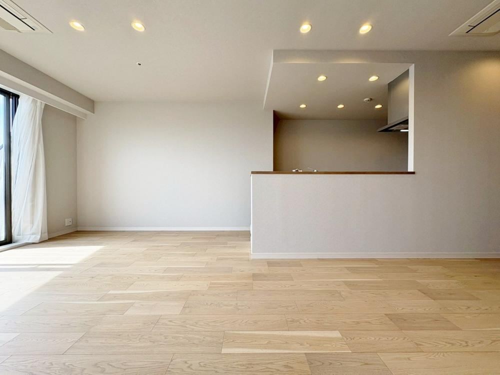 3LDK apartment in Koto Ward, Tokyo - Photo 1