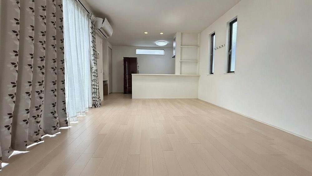 4LDK+S house in Aki Ward, Hiroshima - Photo 1