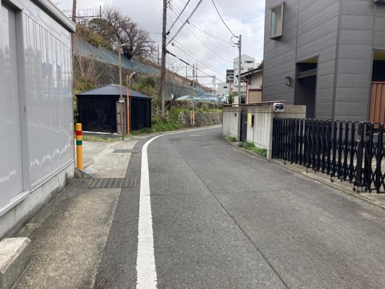 110 m² land in Yugawara, Ashigarashimo District, Kanagawa - Photo 1