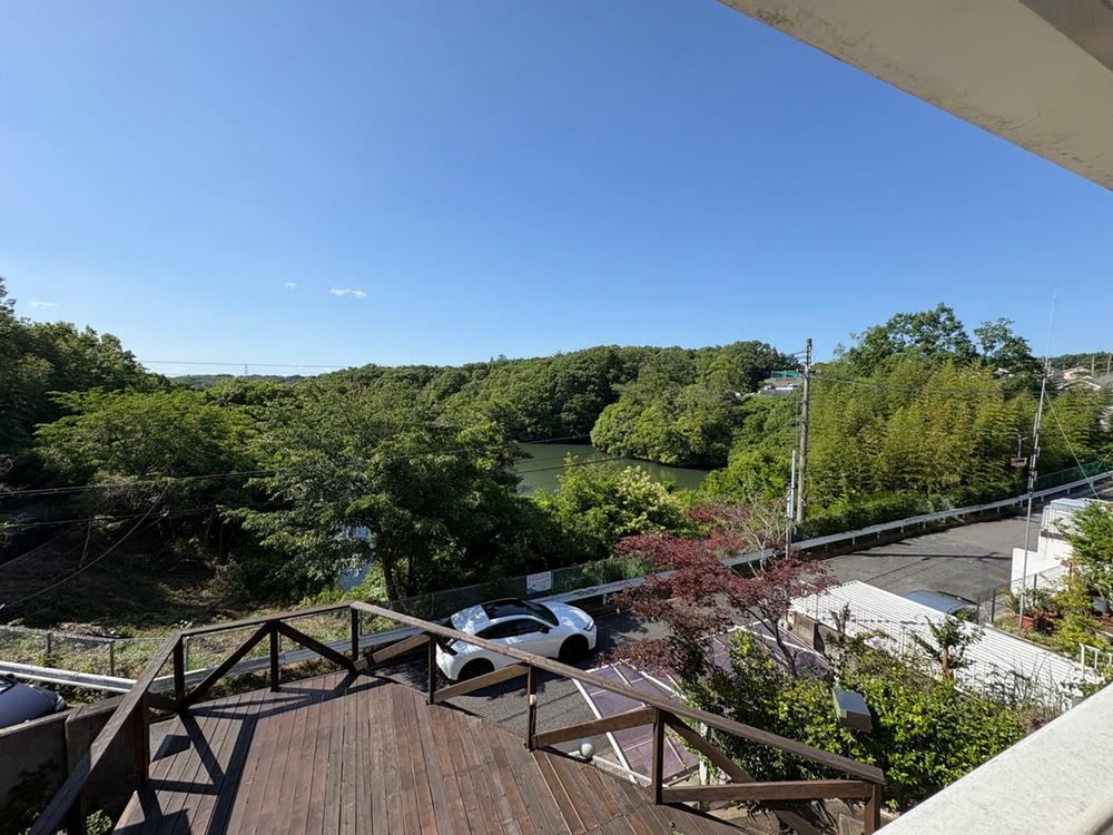 4LDK house in Kita Ward, Kobe, Hyogo - Photo 1