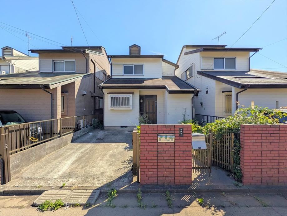 4LDK house in Koga, Ibaraki - Photo 1