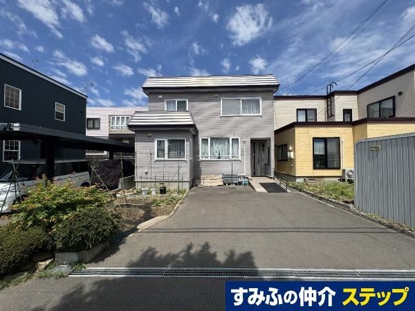 4LDK house in Higashi Ward, Sapporo, Hokkaido - Photo 1