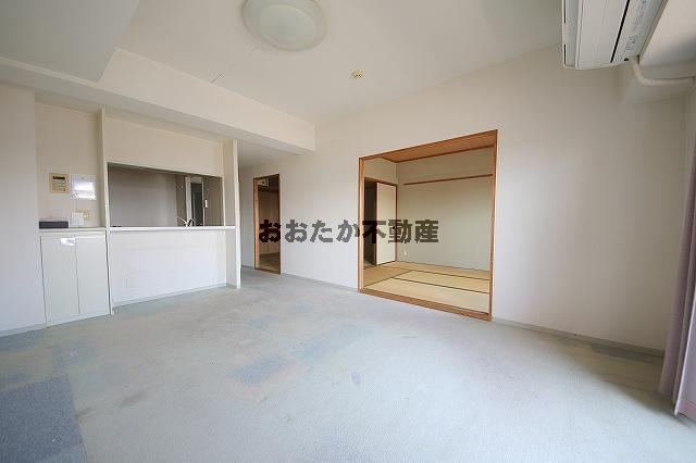 3LDK apartment in Kurashiki, Okayama - Photo 1