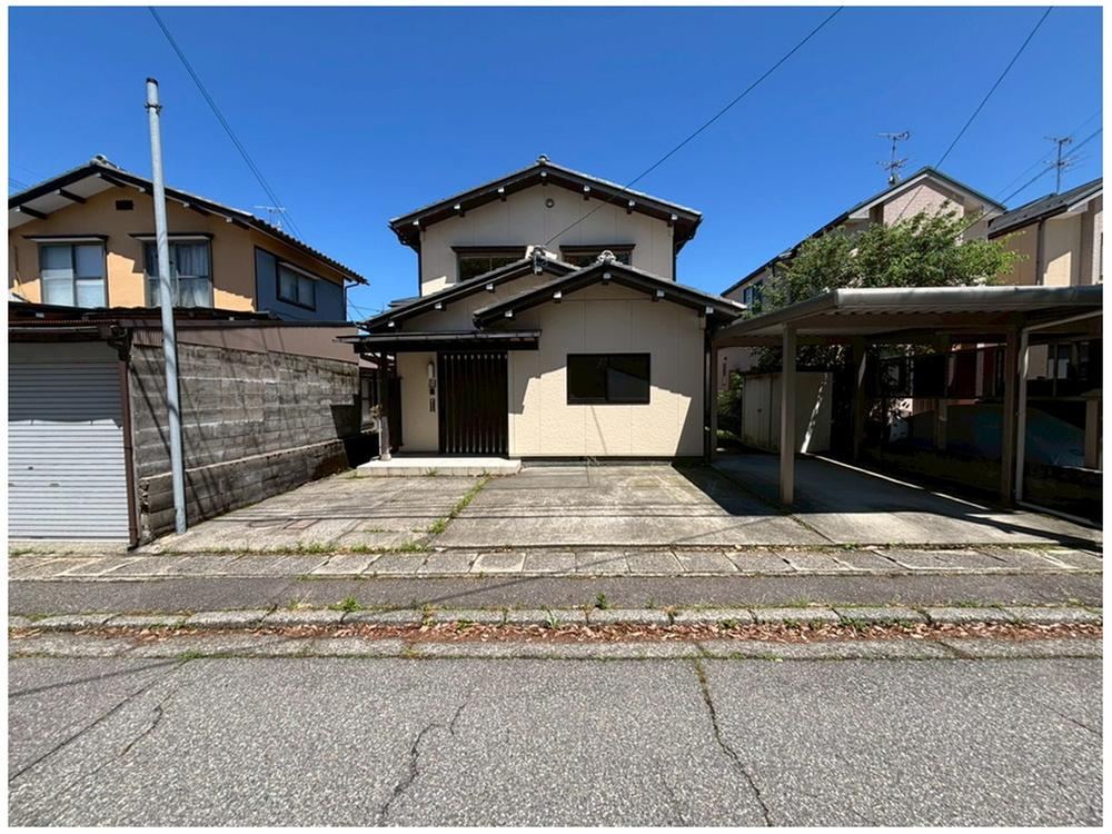 3LDK house in Kanazawa, Ishikawa - Photo 1