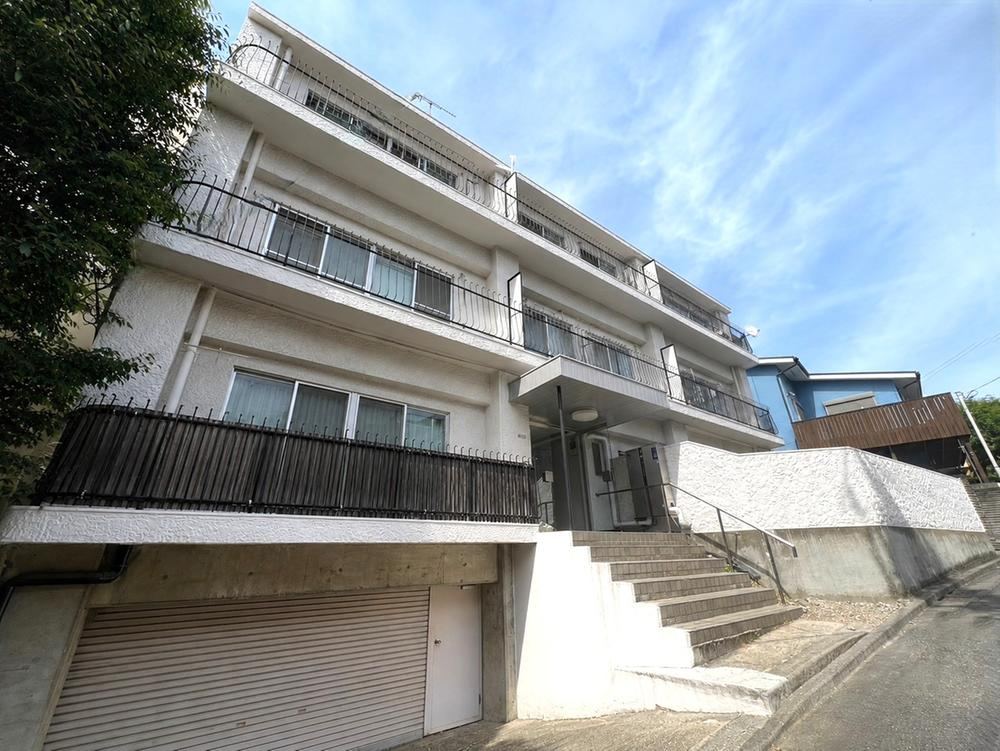 2LDK apartment in Setagaya Ward, Tokyo - Photo 1