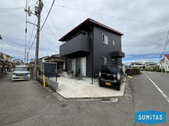 3LDK house in Matsuyama, Ehime - Photo 1