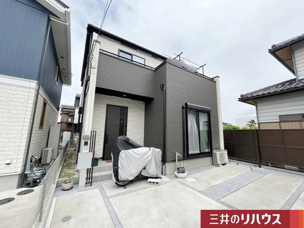 4LDK house in Ageo, Saitama - Photo 1