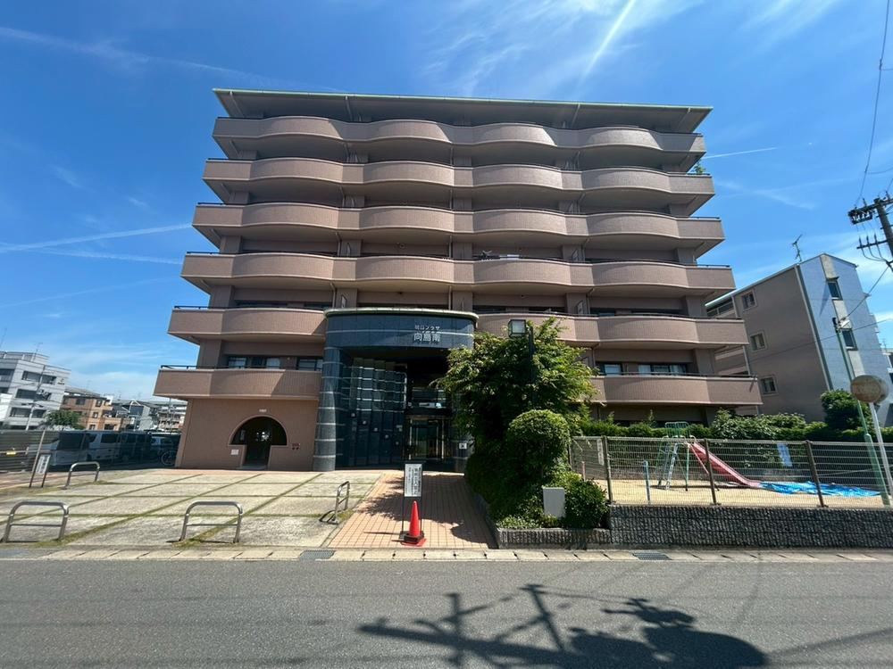 3LDK apartment in Uji, Kyoto - Photo 1