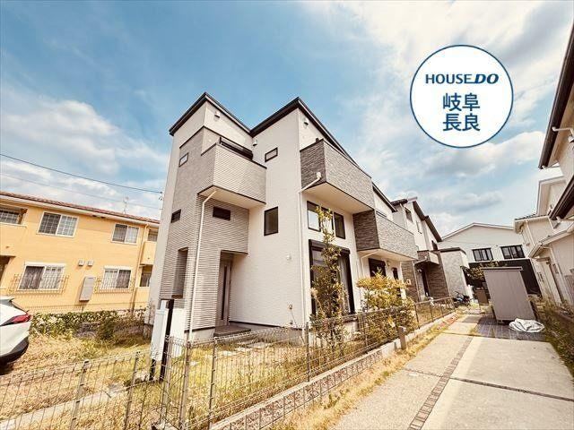 4LDK+S house in Gifu, Gifu - Photo 1