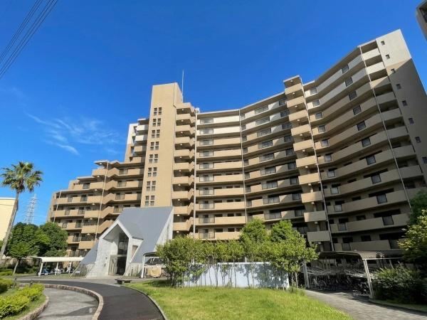 2LDK apartment in Izumi, Osaka - Photo 1