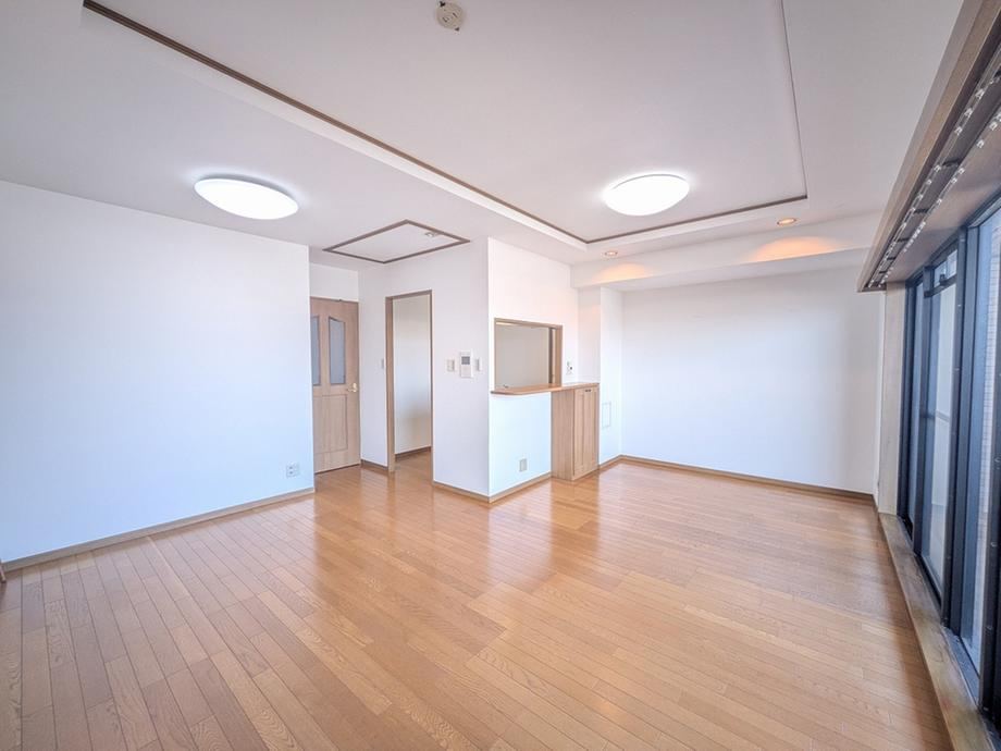 3LDK apartment in Kita Ward, Sakai, Osaka - Photo 1