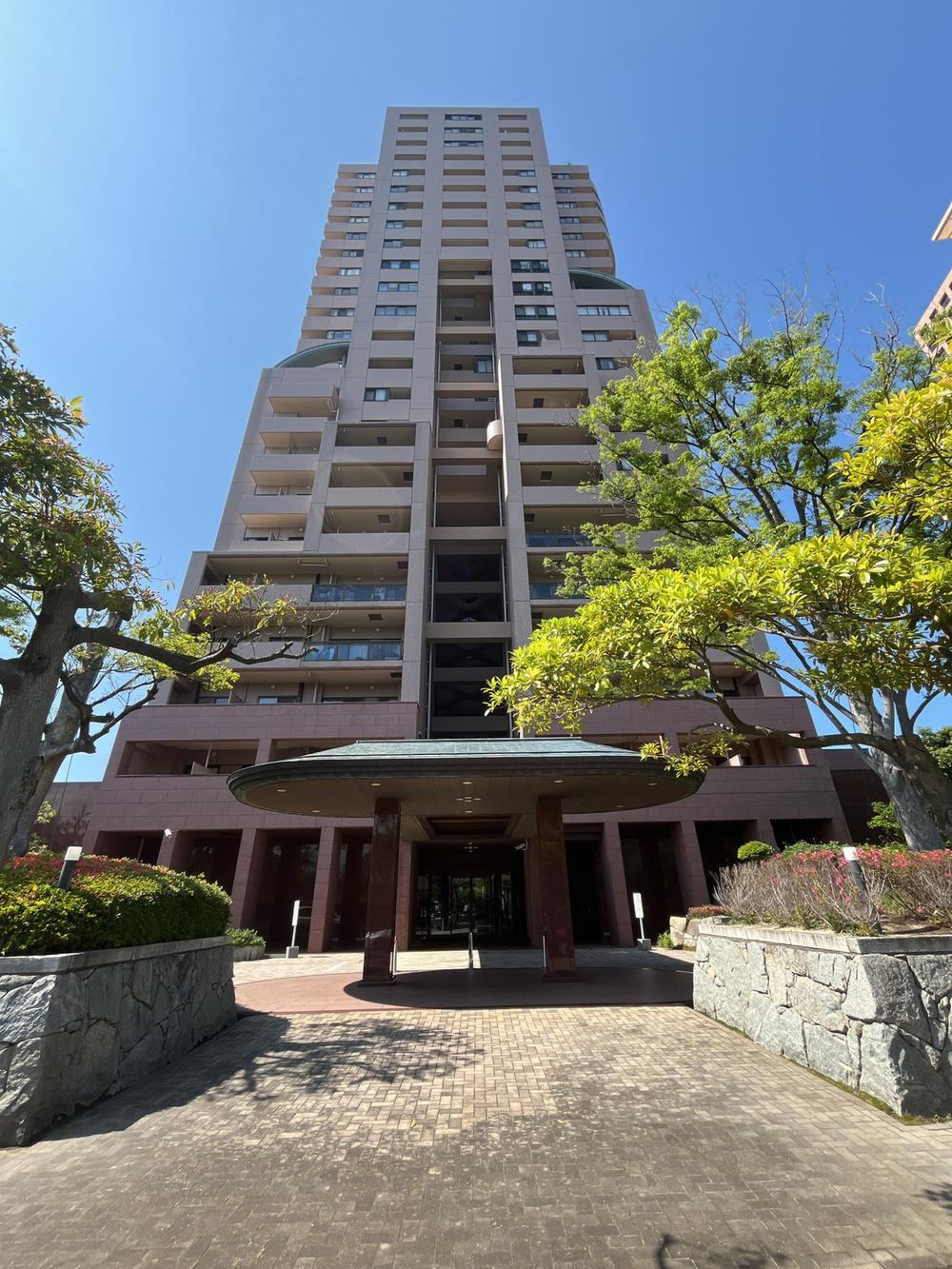 3LDK apartment in Sawara Ward, Fukuoka - Photo 1