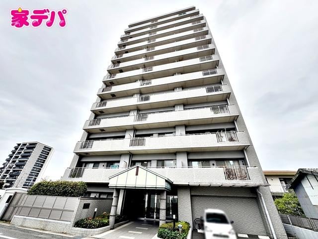 2LDK+S apartment in Kariya, Aichi - Photo 1