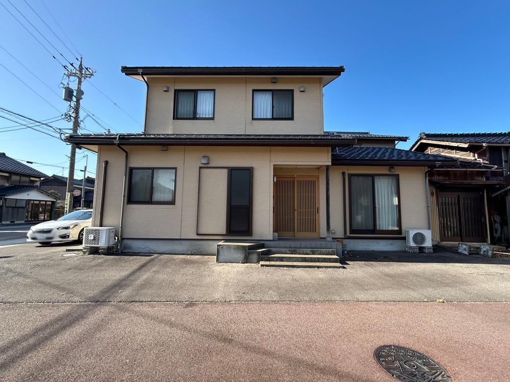 3LDK+S house in Hakusan, Ishikawa - Photo 1